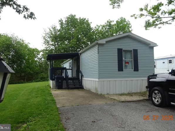 99 Meadowview Ct, Shippensburg, PA 17257