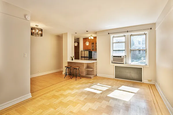 Sold by Compass | media 7