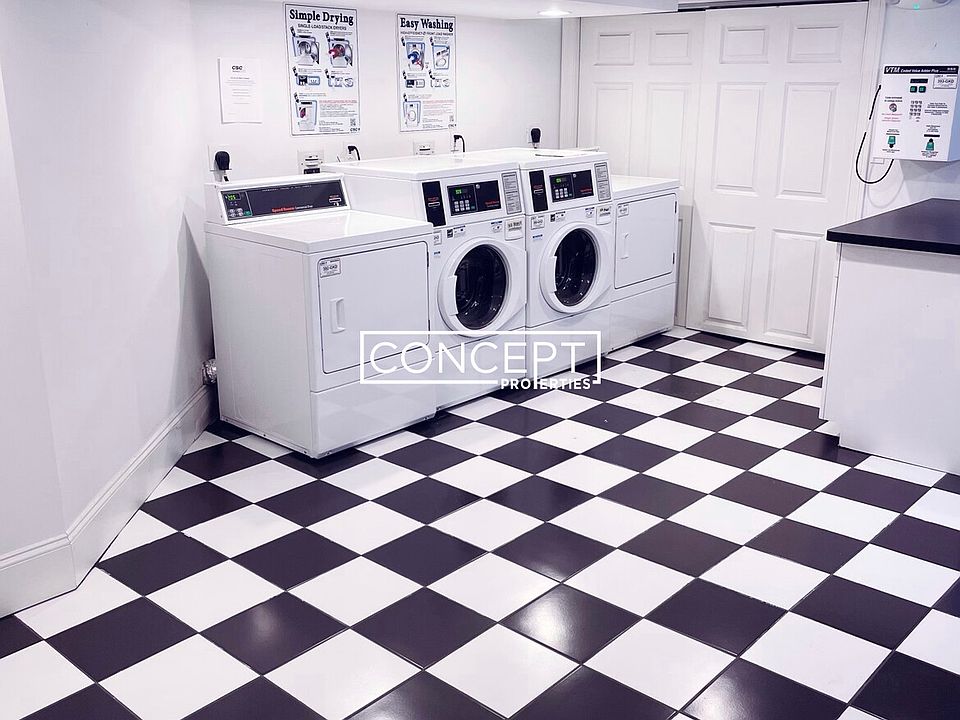 2nd image of 88 W Cedar St #1CP