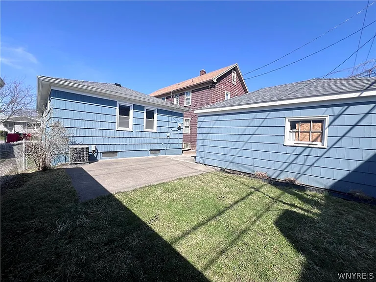 480 W Hazeltine Ave — Photo 20