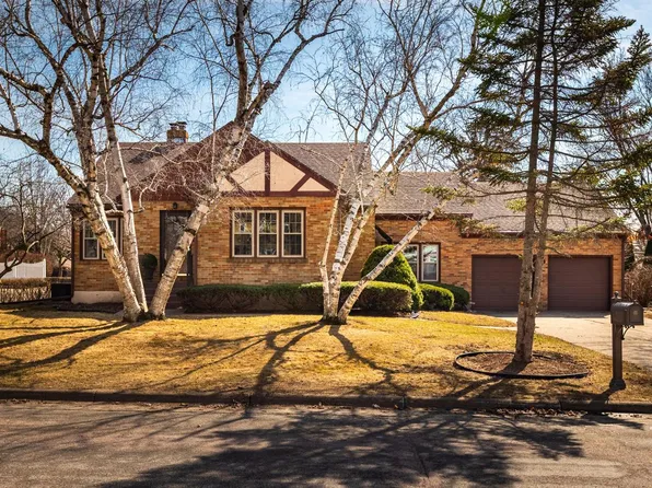 2520 Hackberry LANE, La Crosse, WI 54601