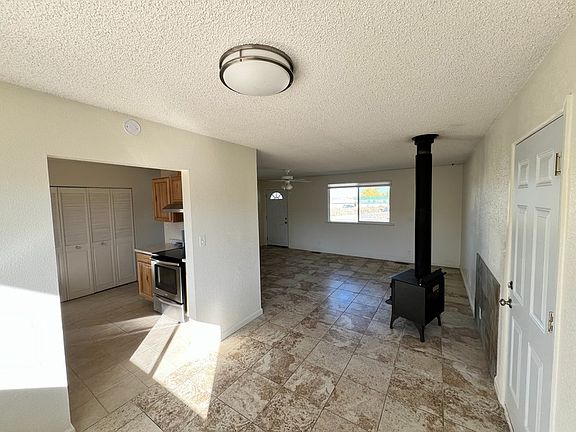 5th image of 1440 Hot Springs Rd
