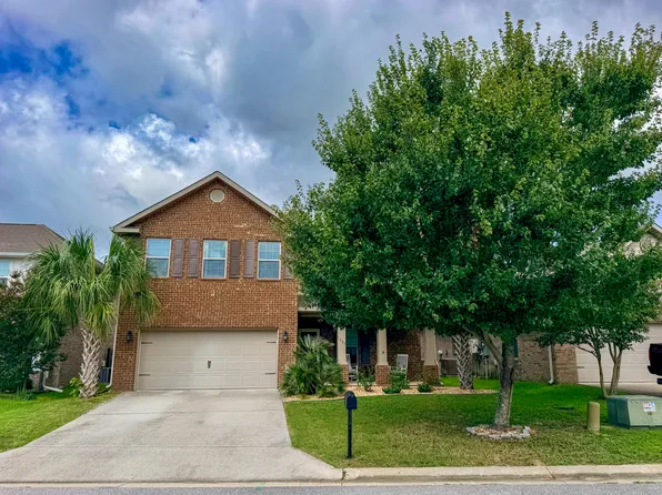 1689 Waterford Sound Blvd, Gulf Breeze, FL 32563