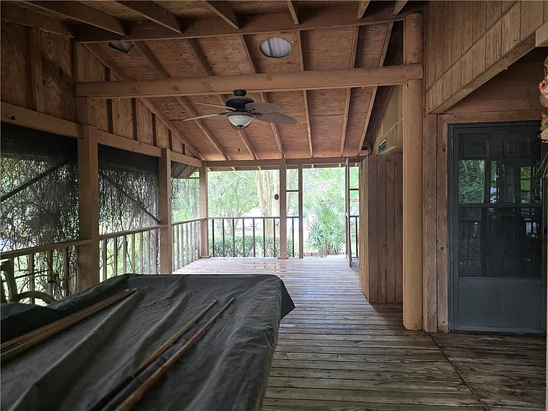 330 McClain Dr — Photo 13
