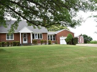 275 Constitution Ave, Connoquenessing, PA 16053
