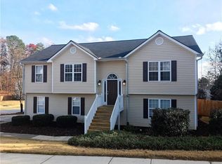 1904 Fort River Way, Dacula, GA 30019