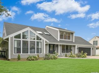 60 Franklin St, Northport, NY 11768