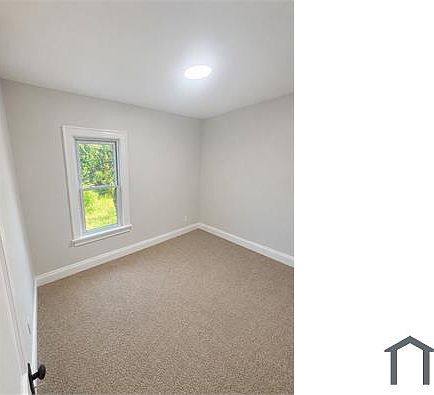 4th image of 3469 E 152nd St #1