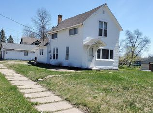 209 Spruce Ave NE, Cass Lake, MN 56633