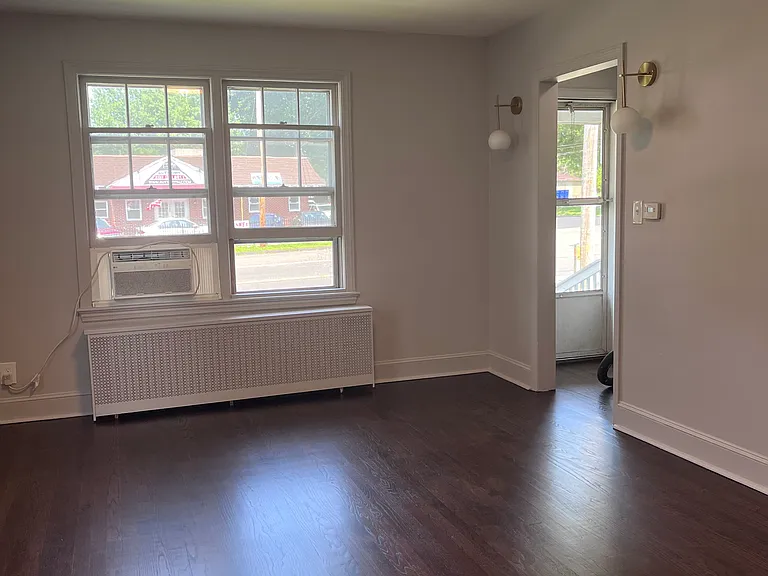 131 Boston Ave #1 — Photo 2