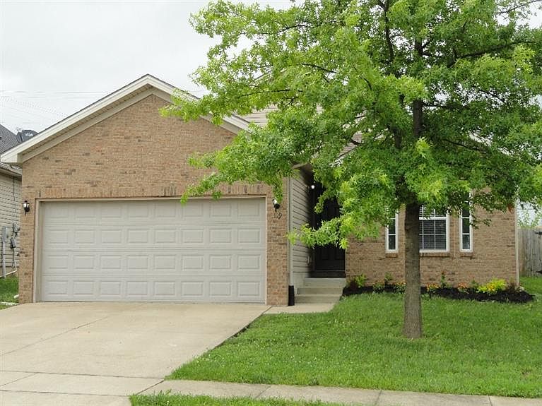 1st image of 119 Baybrook Cir