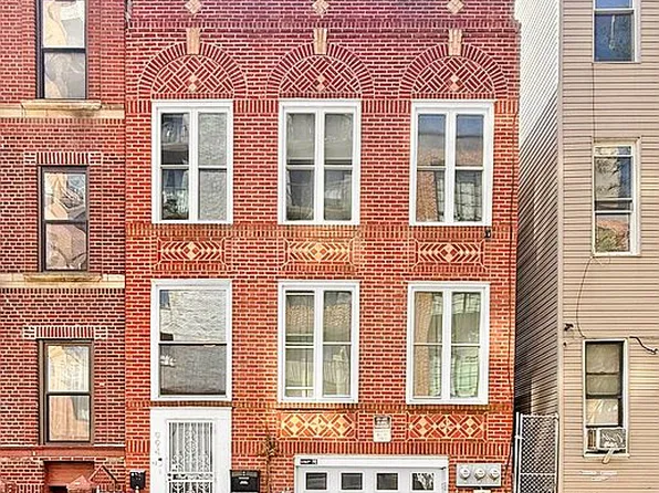 994 Willoughby Ave, Brooklyn, NY 11221