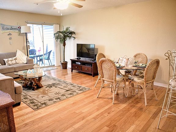 4th image of 110 Ocean Hollow Ln APT 107
