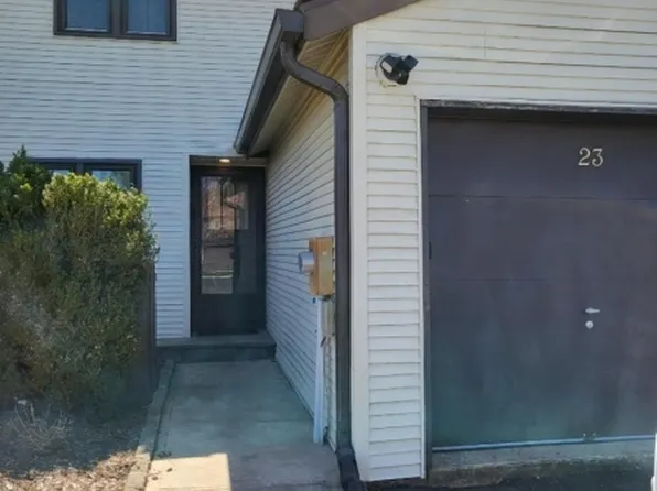23 Peach Ct, Raritan Twp., NJ 08822