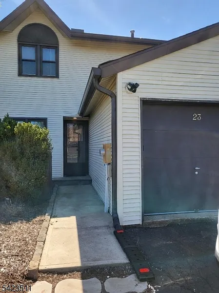 23 Peach Ct photo 1
