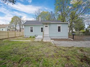 10 Scott St, Millbury, MA 01527