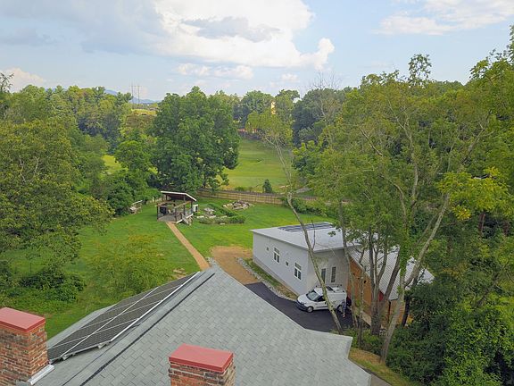 3rd image of 16 N Belgium Ln