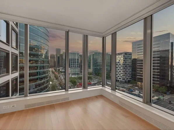 133 Seaport Blvd Unit 1208, Boston, MA 02210