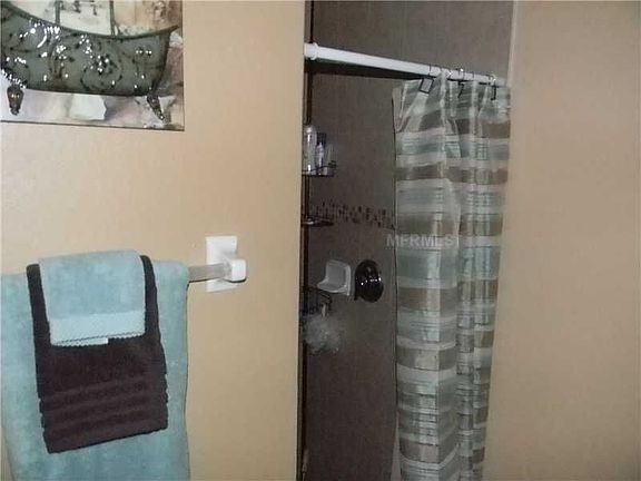 5th image of 3845 Oasis Ave