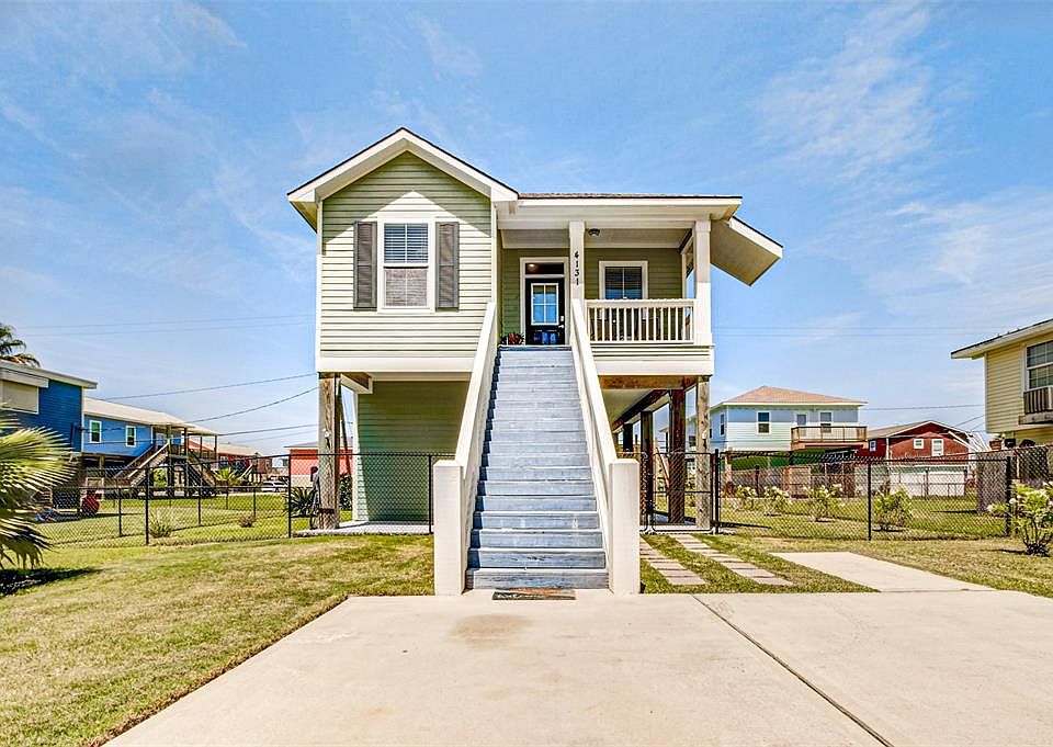 1st image of 4131 Navarro Dr