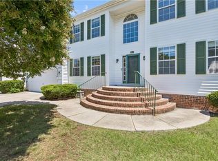 113 Bugle Ct, Yorktown, VA 23693