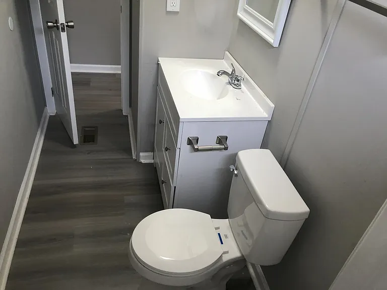 295 E Wright St #C7 — Photo 13