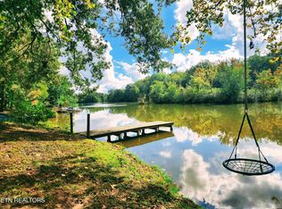 104 Azalea Cir, Harriman, TN 37748