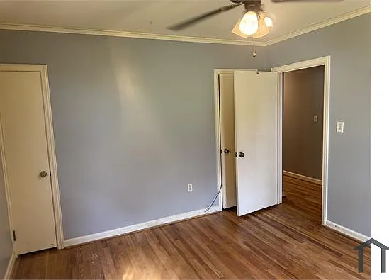 3 bed, 2200 sqft, $2,000 — Photo 3