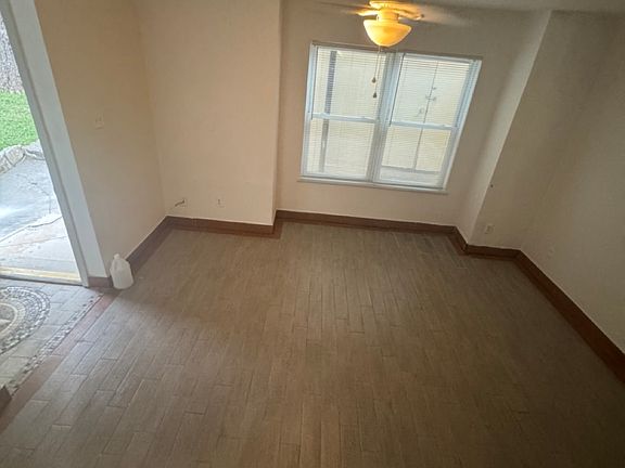 5th image of 12006 Ashrock Ct