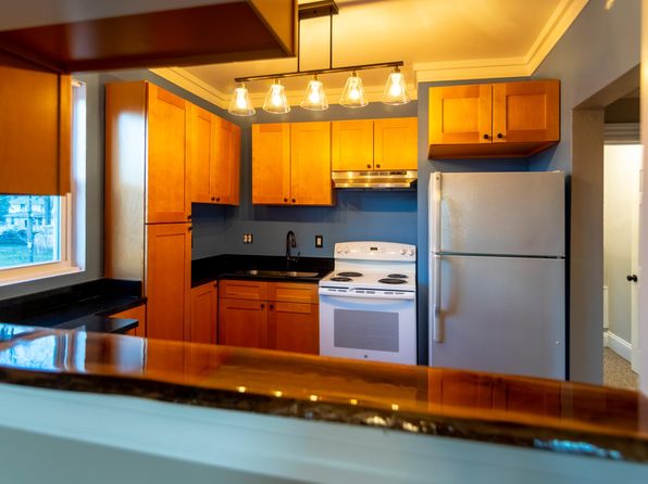1402 Lafayette Blvd #4