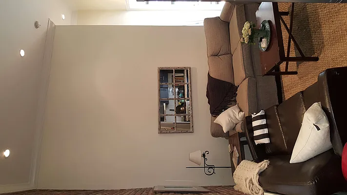 Rented by OGI Management | media 20