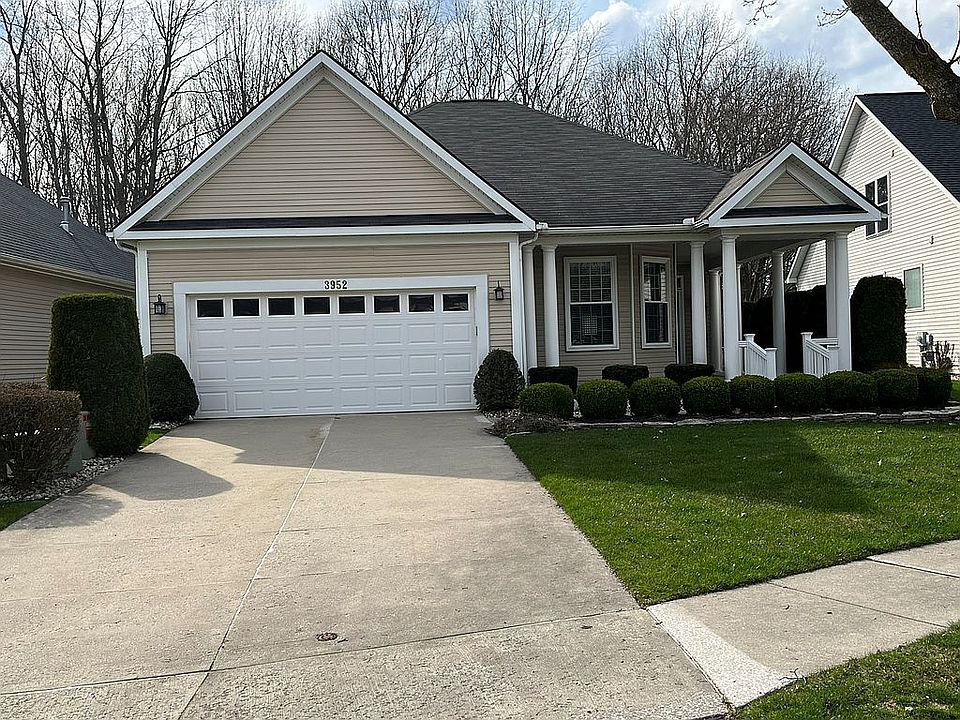 1st image of 3952 Hillsdale Dr