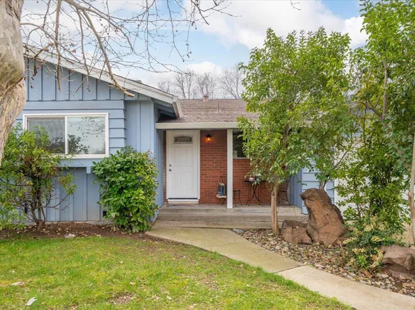 1973 Sycamore Dr, Redding, CA 96001