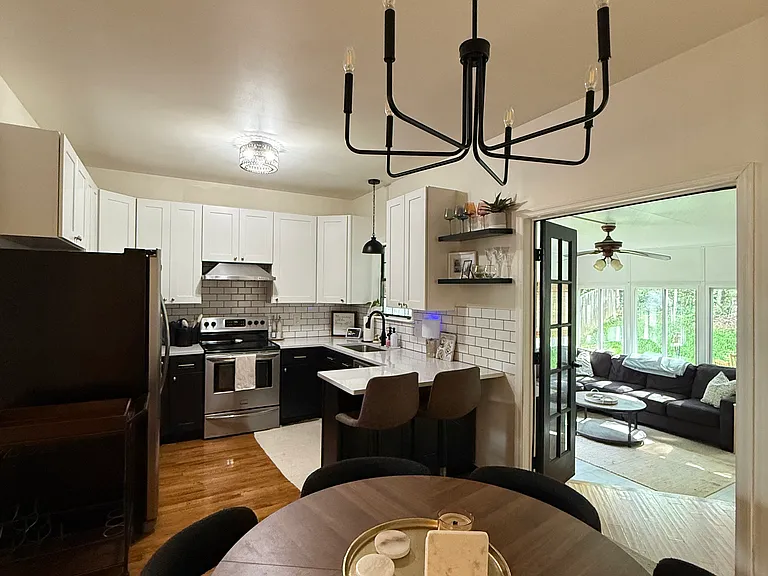 606 Poplar Valley Ct — Photo 4