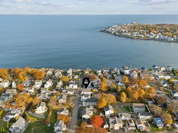 27 Atlantic Avenue, York, ME 03909