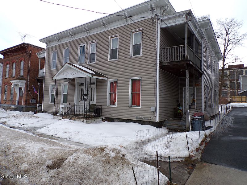3rd image of 112-118 Grand Street