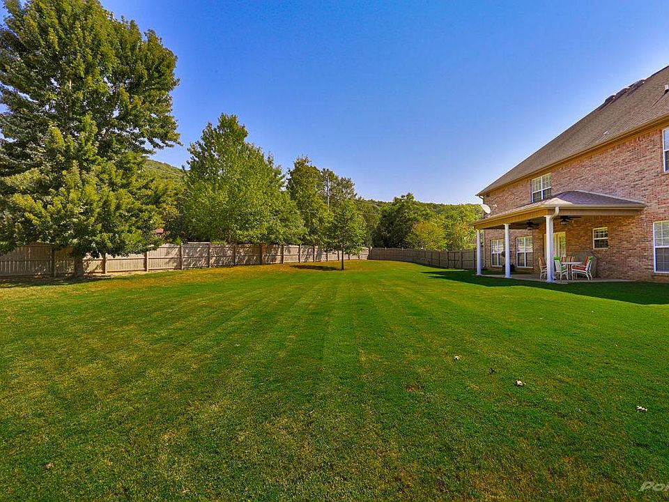 2802 Centerridge-1
