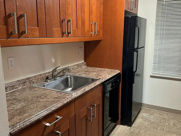 Fairmont Terrace — Photo 5