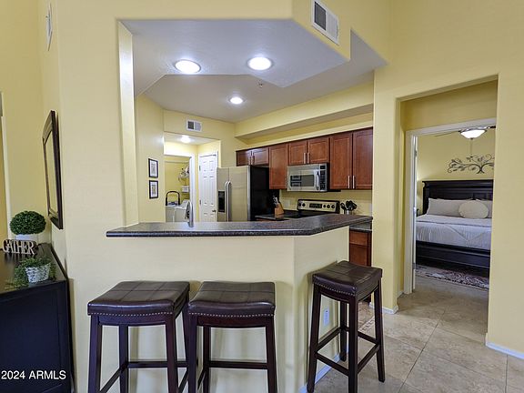 4th image of 14575 W MOUNTAIN VIEW Boulevard #123