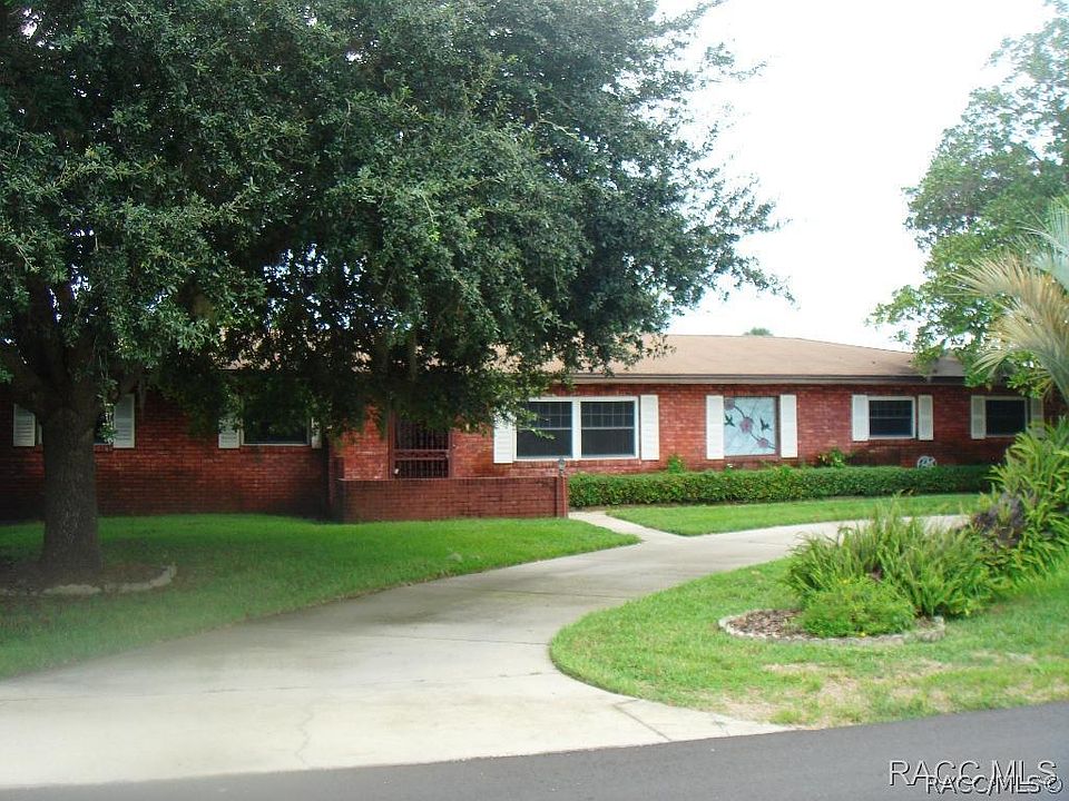 1st image of 849 SE Kings Bay Dr
