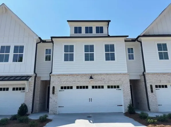 2405 Malster Ln, Lawrenceville, GA 30043