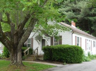 1017 Frederick St, Bluefield, WV 24701
