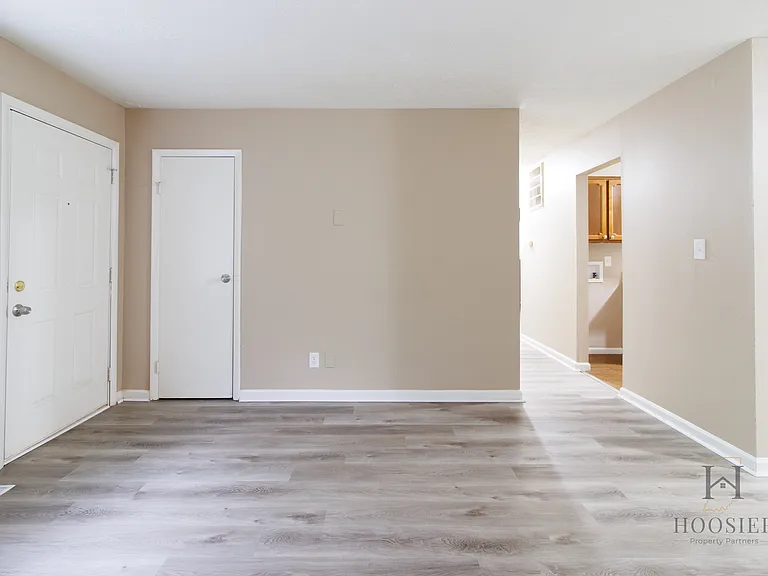3914 Richelieu Rd — Photo 4