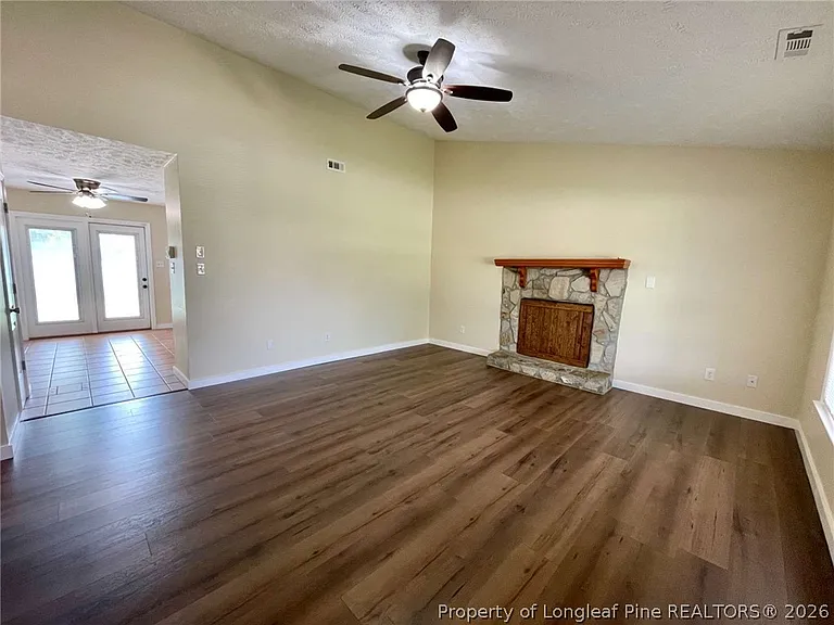 172 Finch Rd — Photo 5