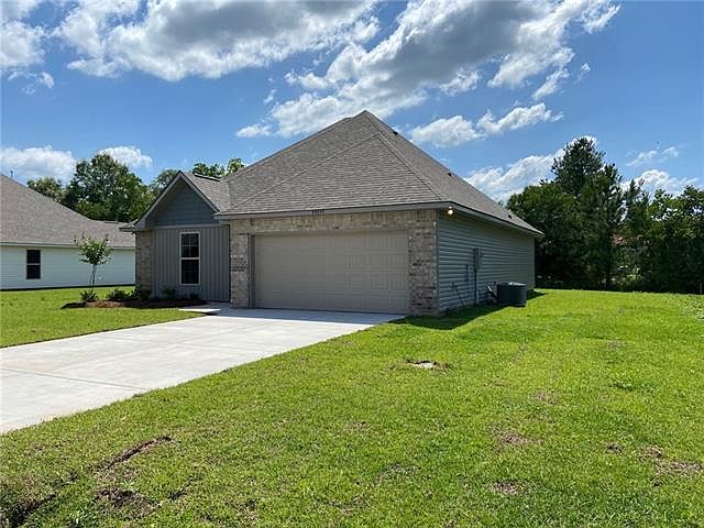 1st image of 41349 Schafer Dr