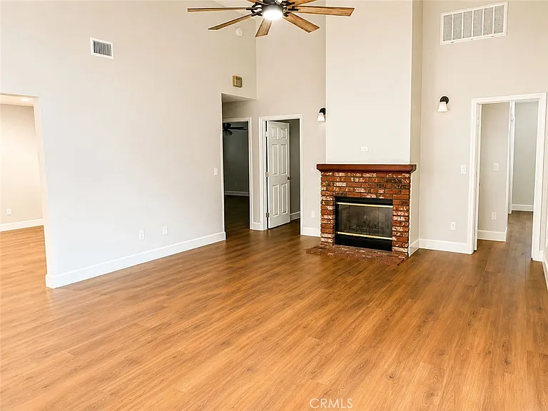 11987 Pomering Rd — Photo 7