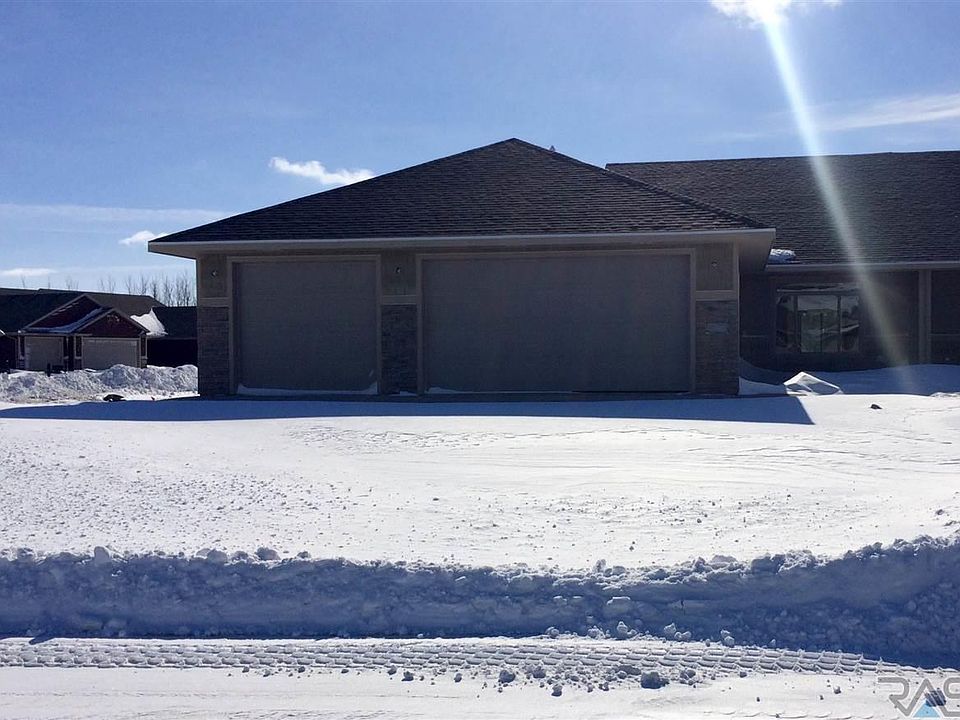 1st image of 3811 E Diablo Cir