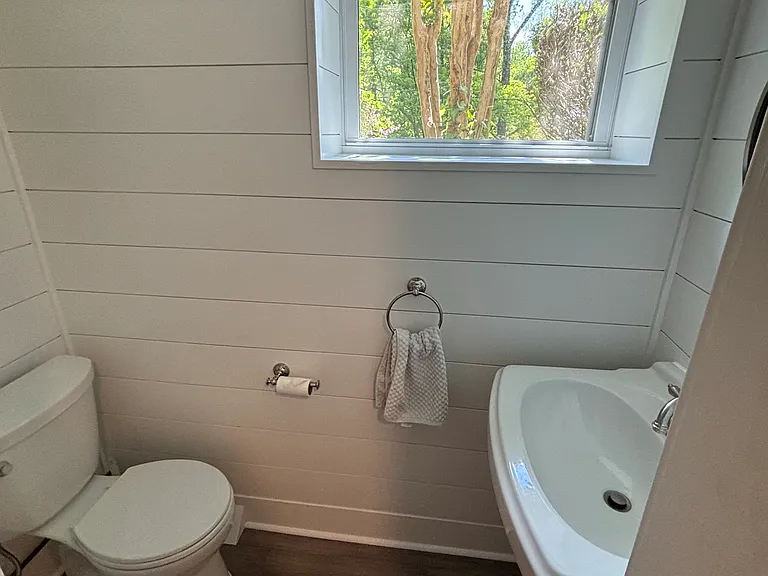 3700 N Edison St — Photo 22