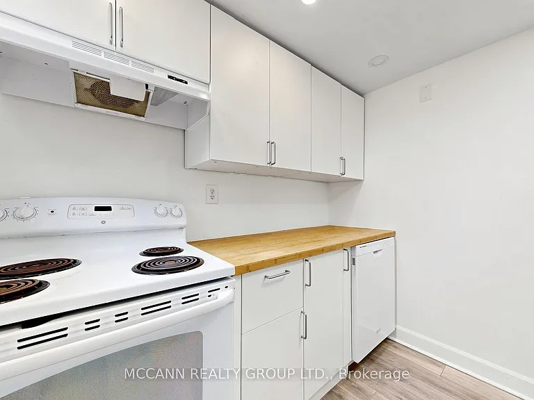 384 Whitmore Ave — Photo 12