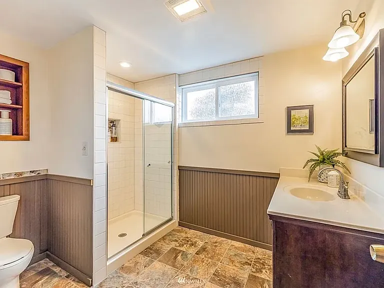 233 SW 189th Pl — Photo 26